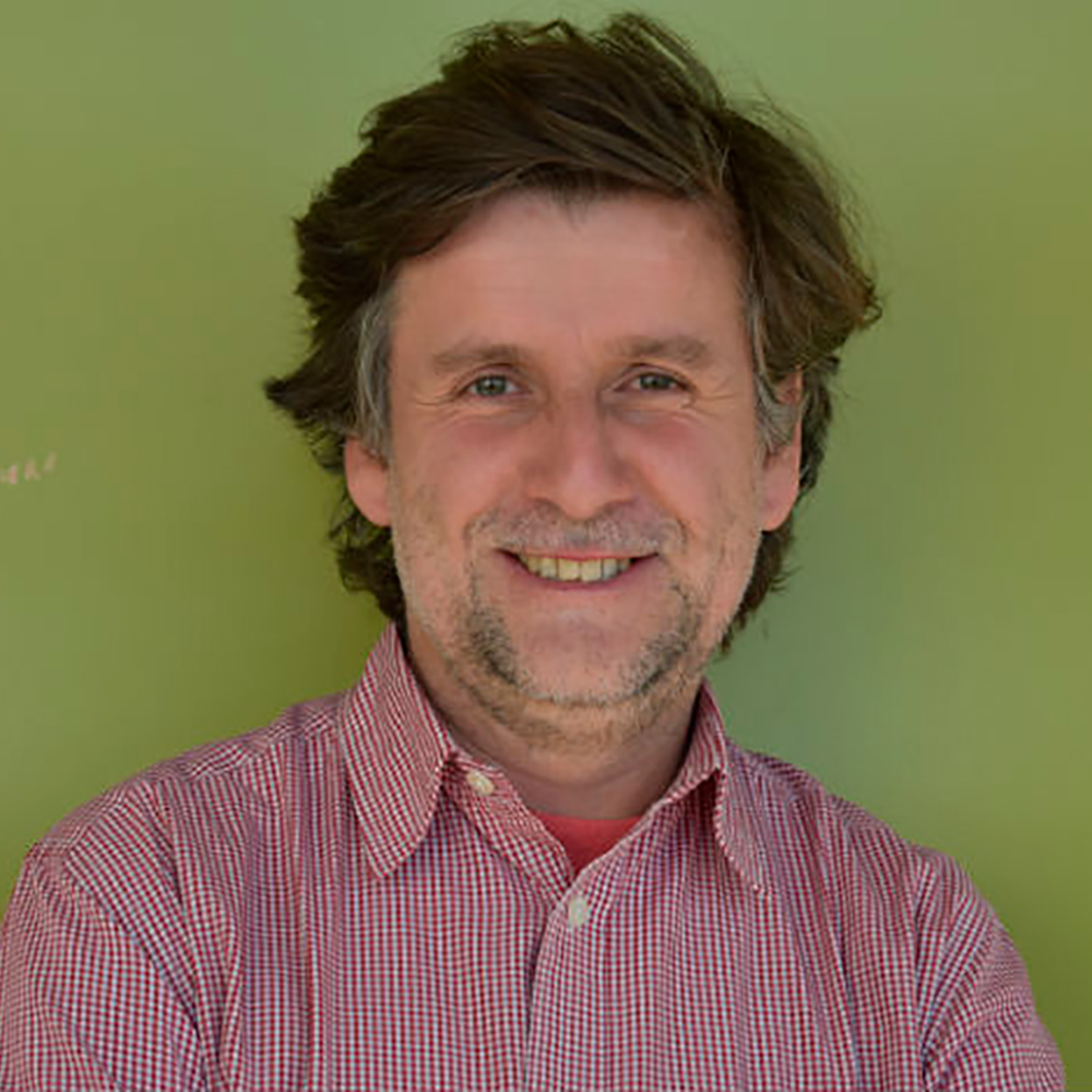 Abril: Innovar para el Desarrollo