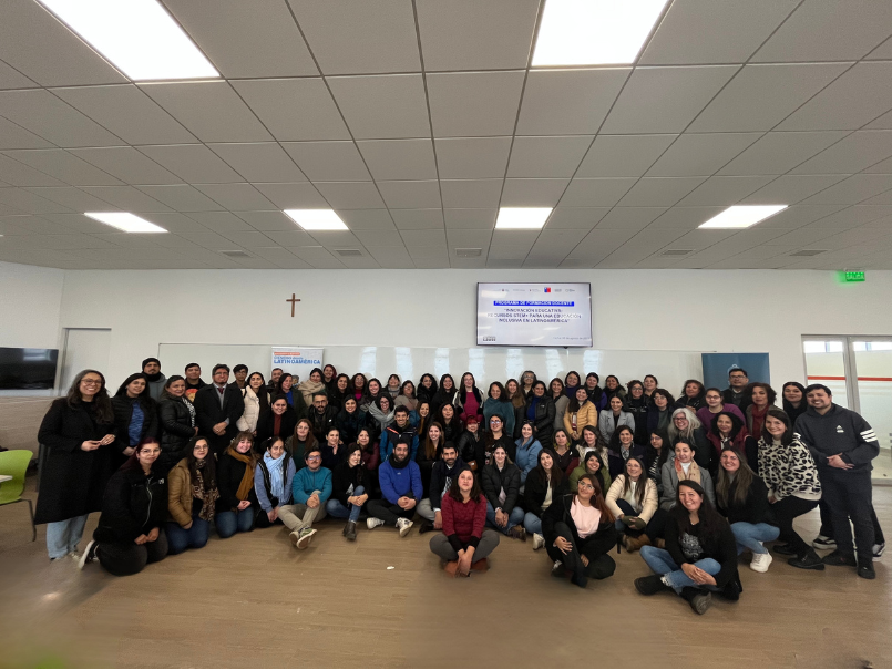 Dos ediciones, un mismo propósito: fortalecer la educación STEM+ y más de 1000 docentes formados en Chile