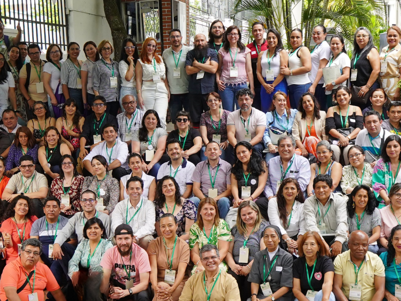 Red de Comunidades Docentes STEM+ Latinoamérica congrega a más de 115 docentes en su primer encuentro anual